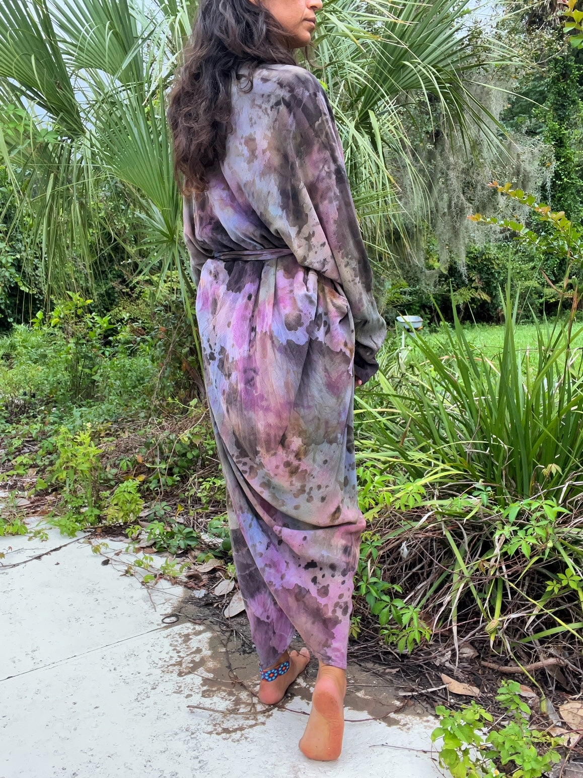 Crepúsculo violeta negro